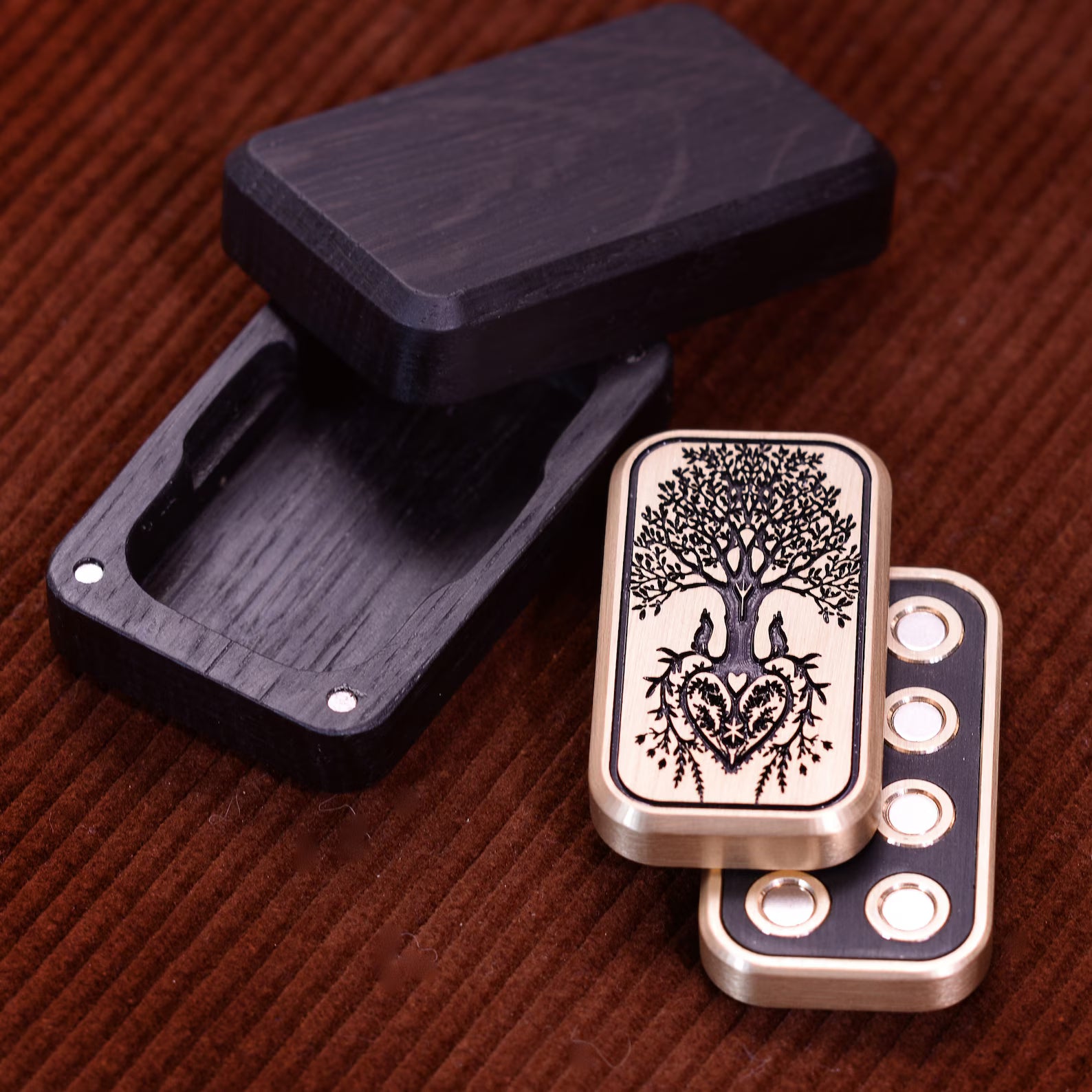 Magnetic fidget slider